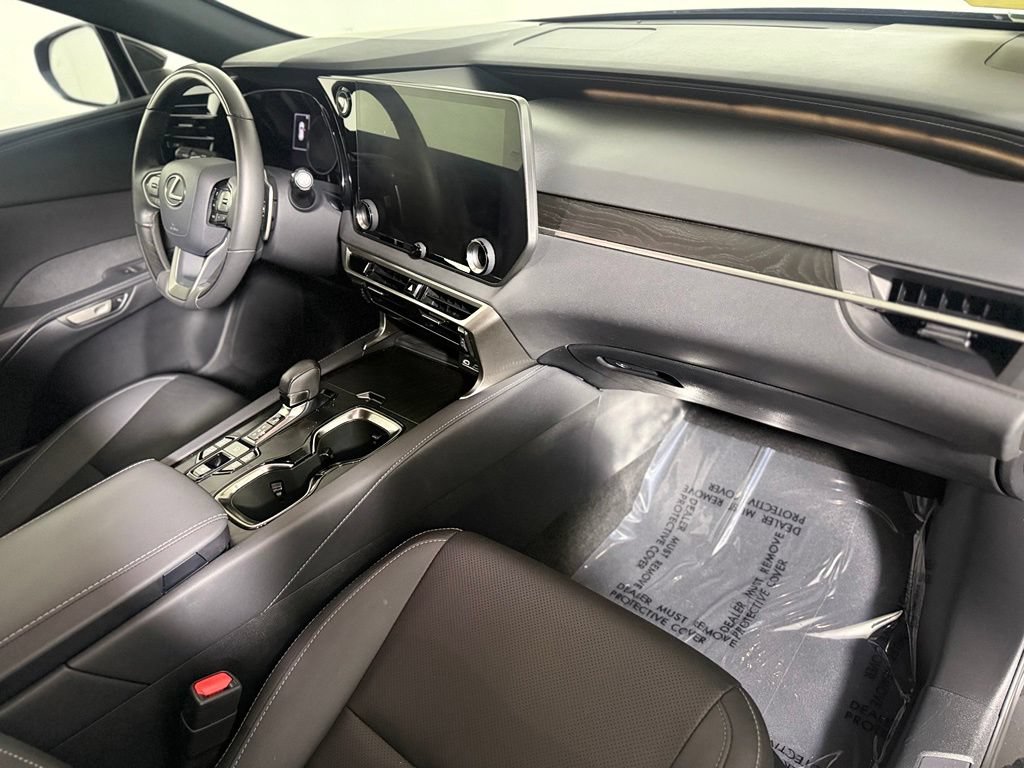 Used 2023 Lexus RX 350 Premium w/ Accessory Package AWD/4WD image 25
