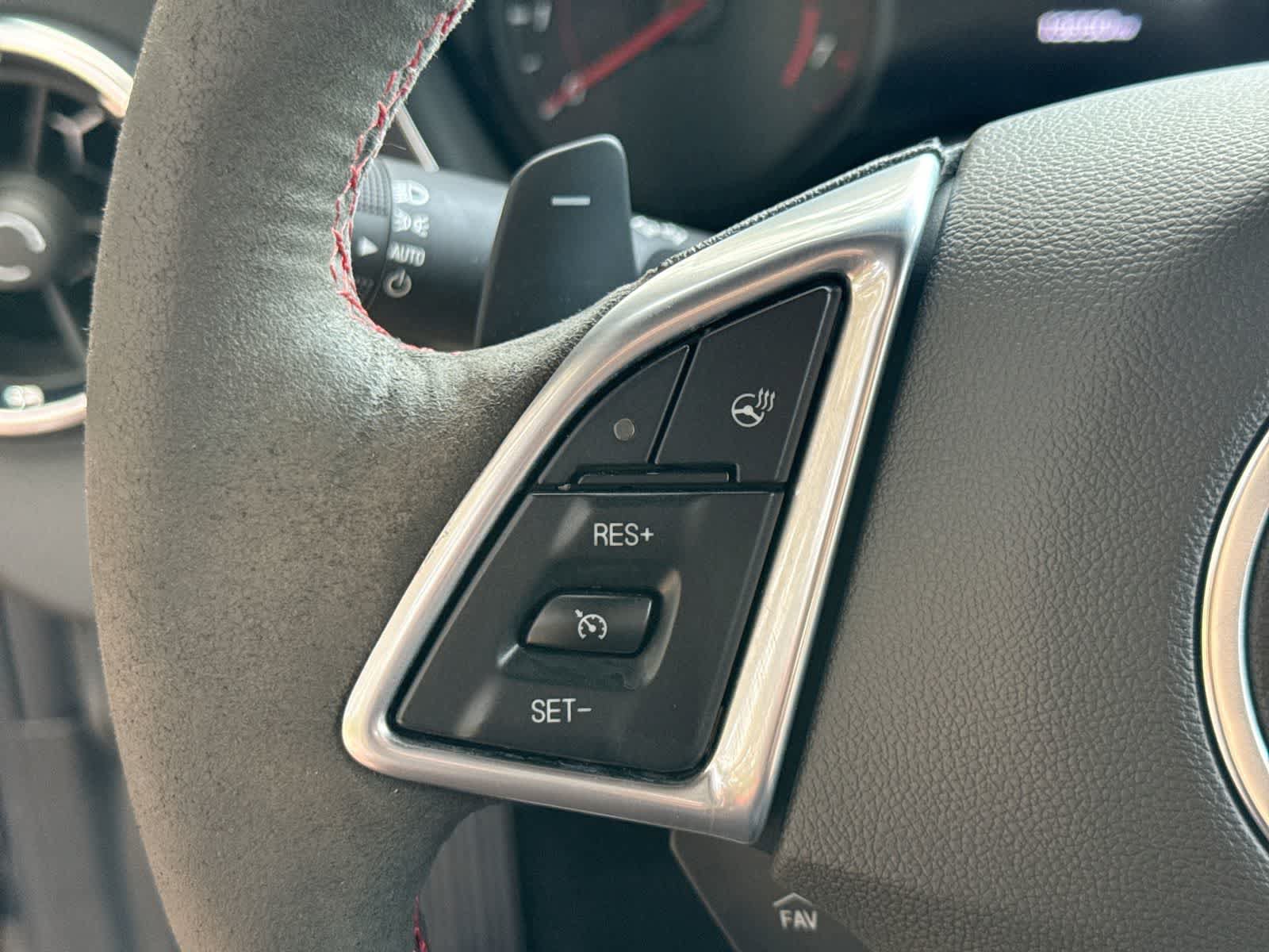 Used 2022 Chevrolet Camaro ZL1 RWD image 30