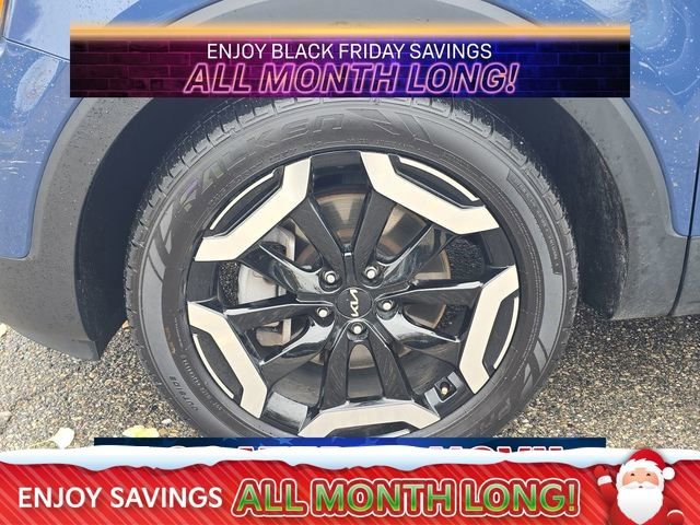 Used 2023 Kia Telluride S image 10