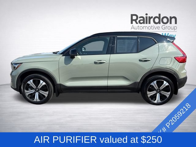 Used 2023 Volvo XC40 Recharge Plus w/ Protection Package Premier AWD/4WD image 4