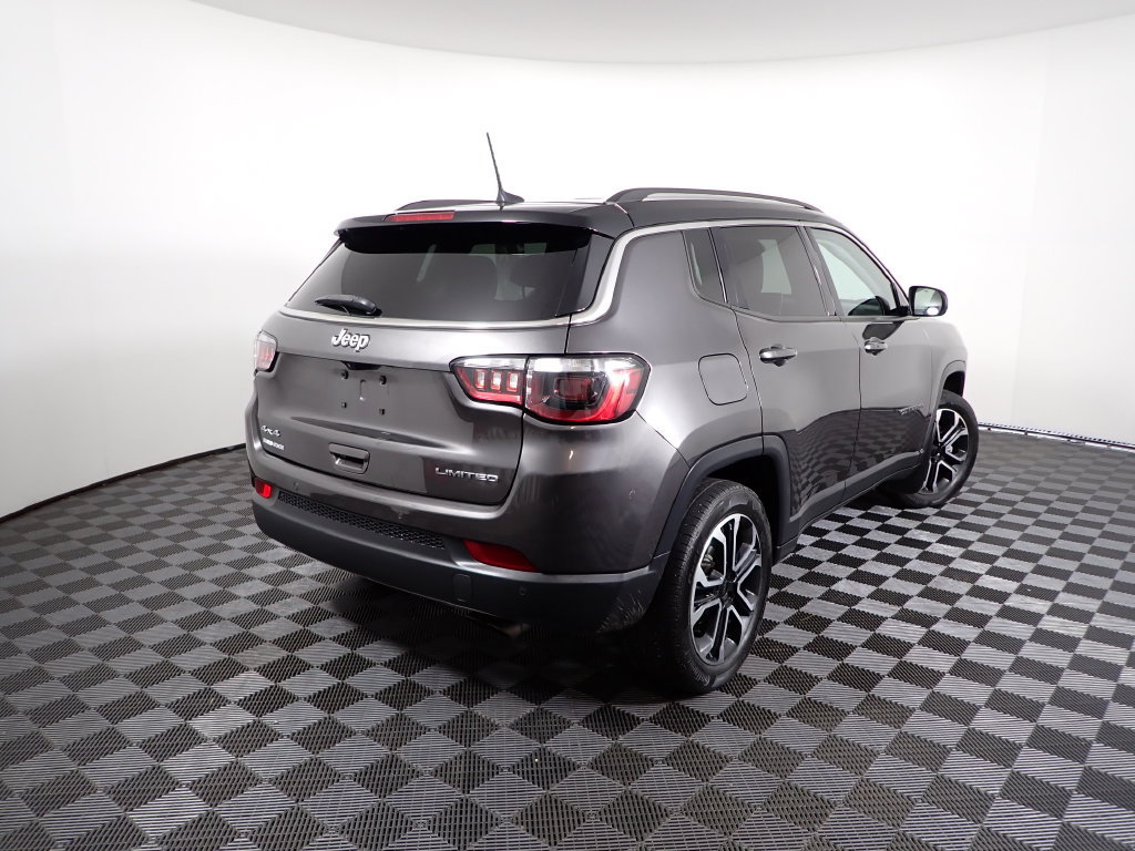 Used 2022 Jeep Compass Limited AWD/4WD image 15