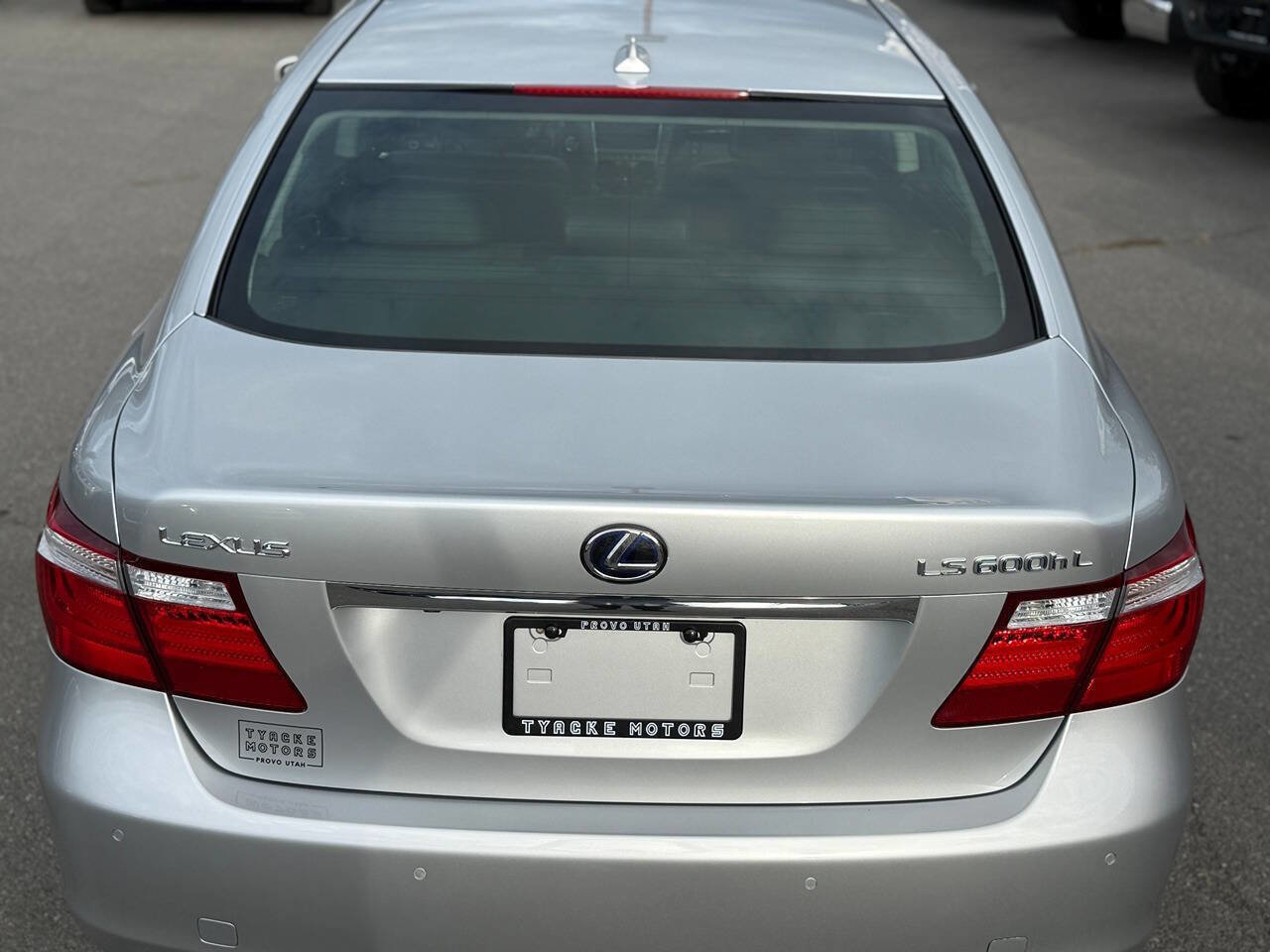 Used 2008 Lexus LS 600h L image 39