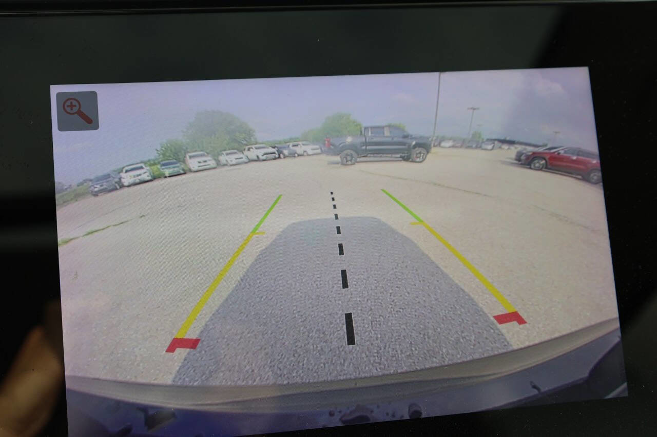 Used 2022 Jeep Wagoneer Series III w/ Premium Group I image 24