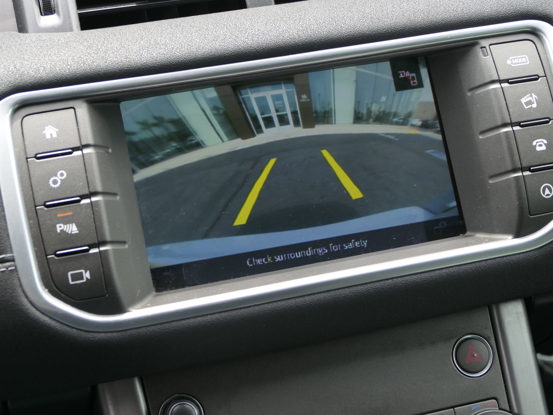 Used 2018 Land Rover Range Rover Evoque Landmark Edition image 20