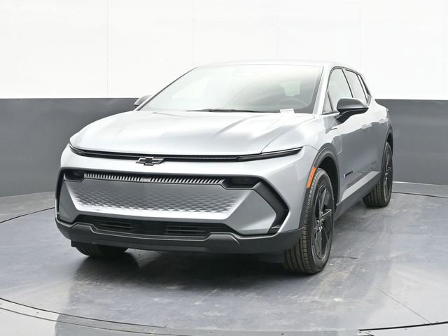 New 2026 Chevrolet Equinox EV LT image 2