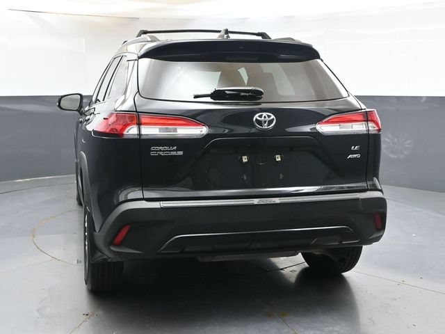 Used 2025 Toyota Corolla Cross LE AWD/4WD image 4