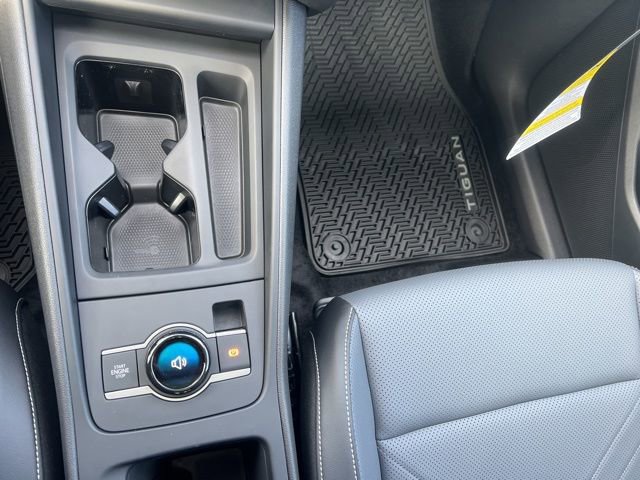 New 2026 Volkswagen Tiguan SE image 16