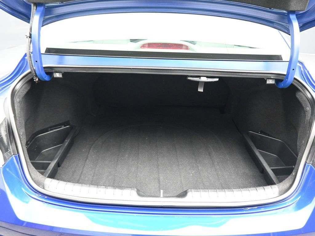 Used 2023 Hyundai Elantra SEL w/ Convenience Package FWD image 42