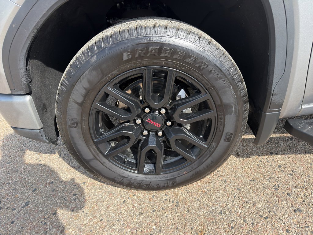 Used 2023 GMC Sierra 1500 Elevation image 4
