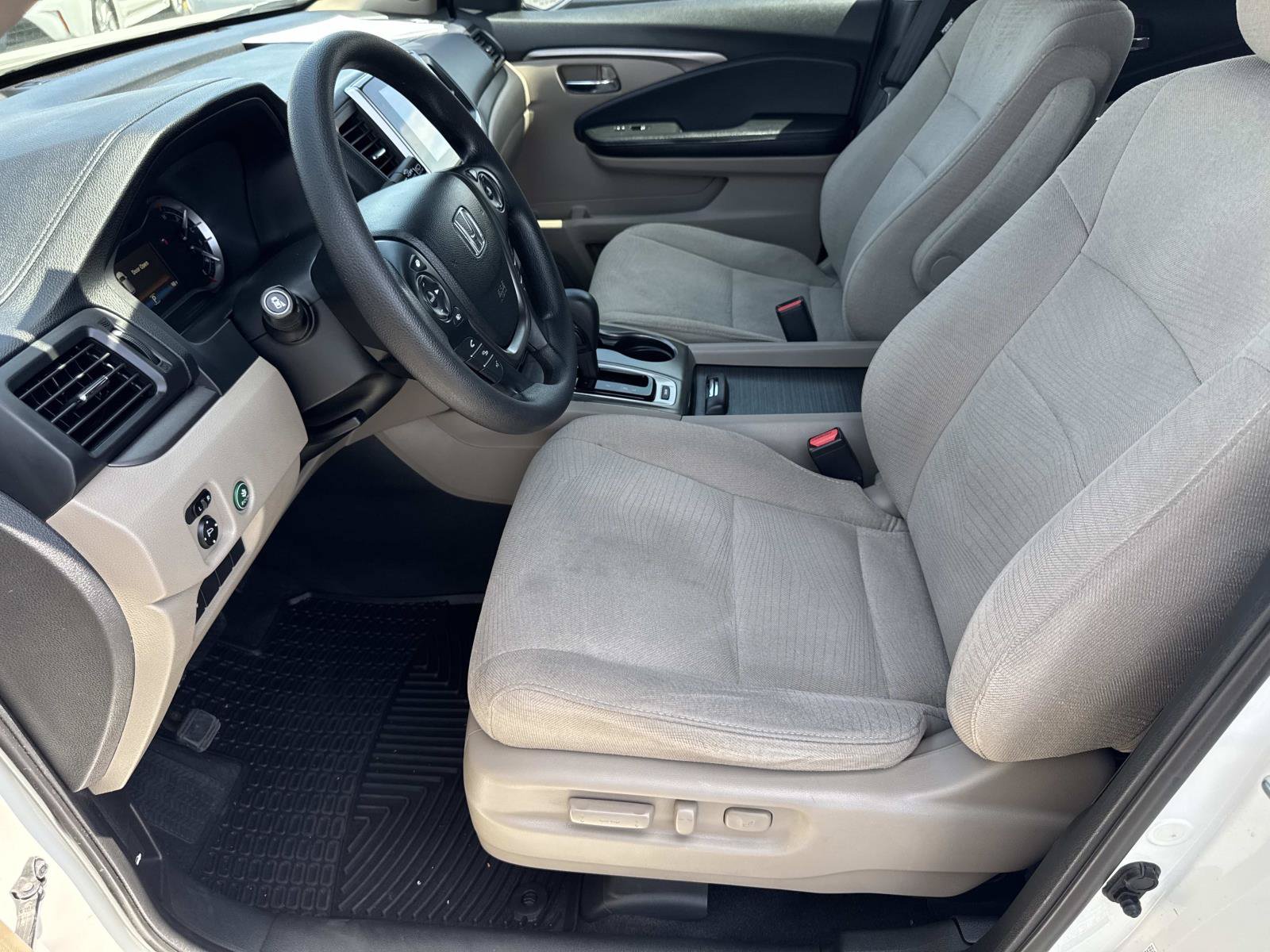 Certified 2017 Honda Pilot EX image 21