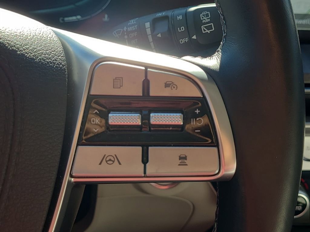 Used 2024 Kia Telluride EX w/ EX Captain's Chair Package image 28