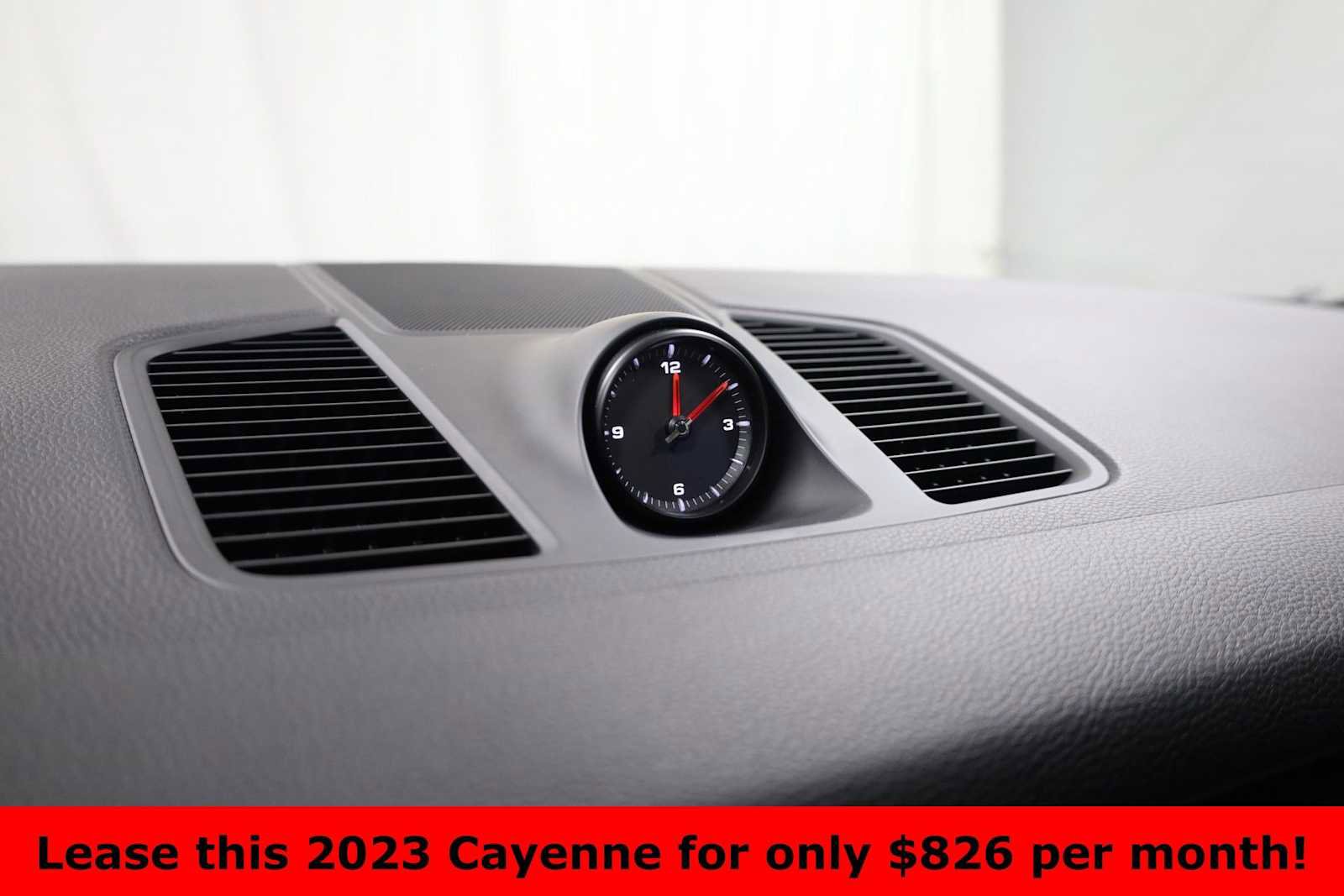 Certified 2023 Porsche Cayenne Platinum Edition image 18