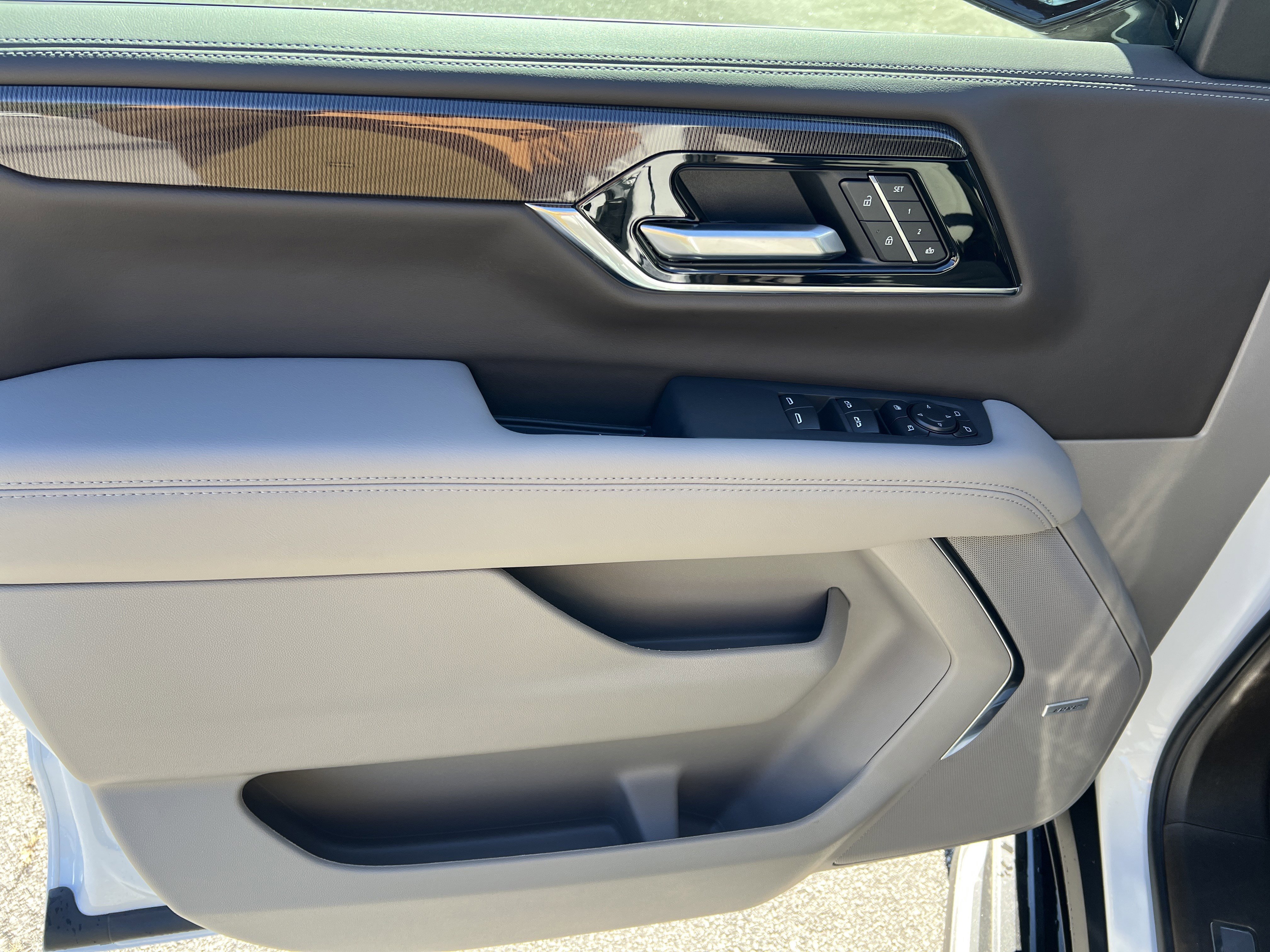 New 2026 GMC Yukon XL Elevation image 11