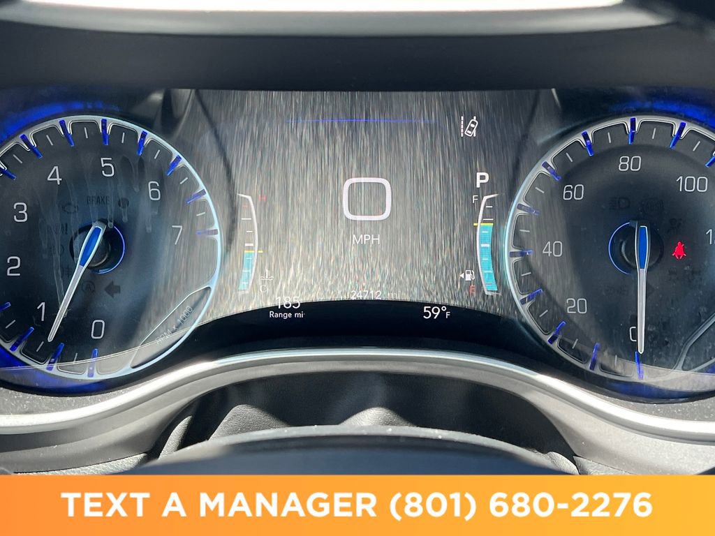 Used 2025 Chrysler Pacifica Select FWD image 20