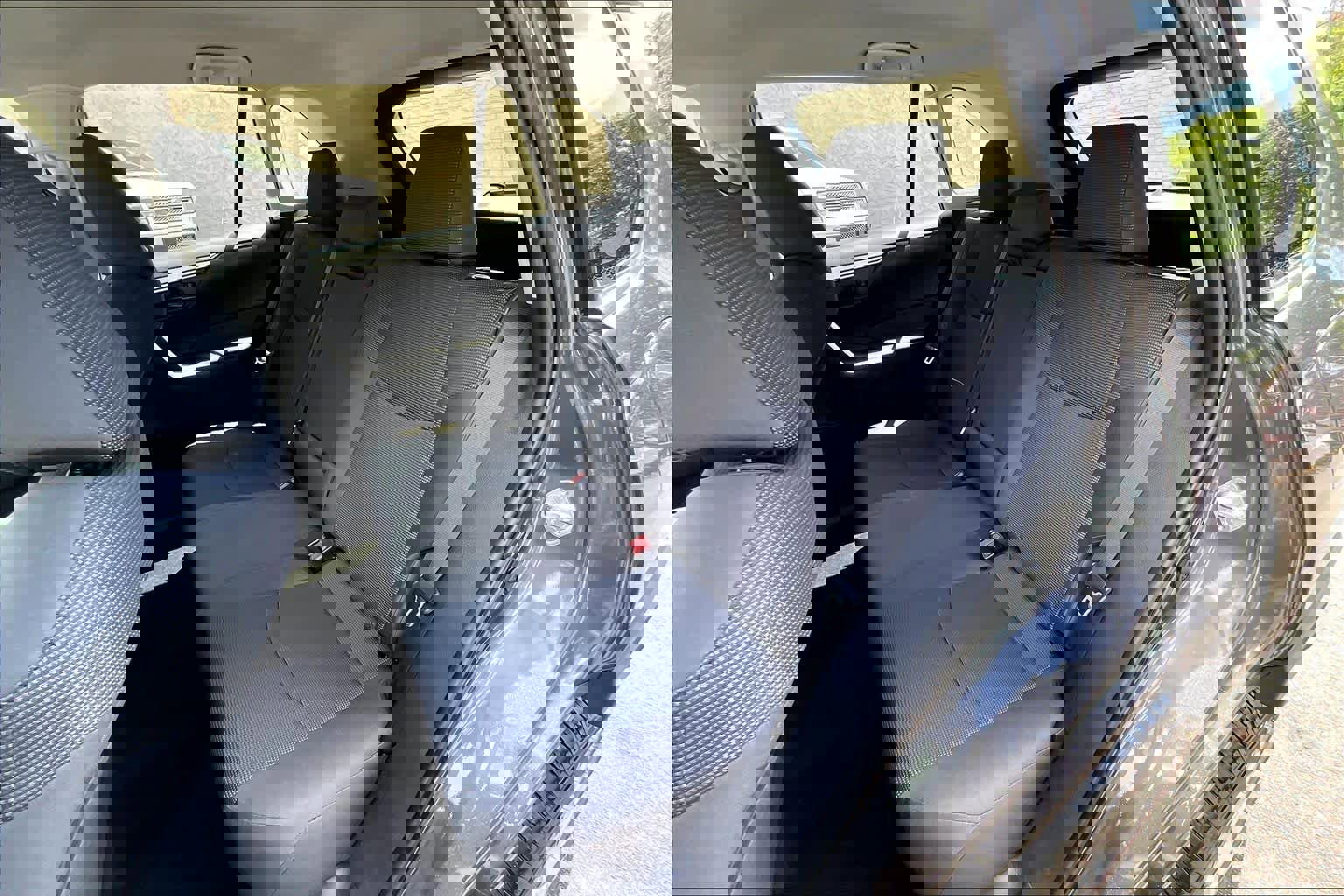 Used 2024 Toyota RAV4 LE FWD image 20