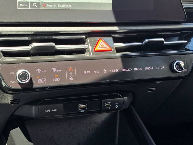 Certified 2023 Kia Niro Wave w/ Wave Preserve Package FWD image 33