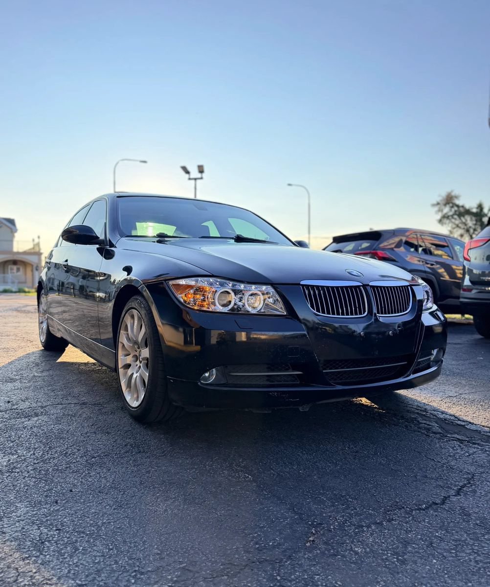 Used 2006 BMW 330xi Sedan AWD/4WD image 3