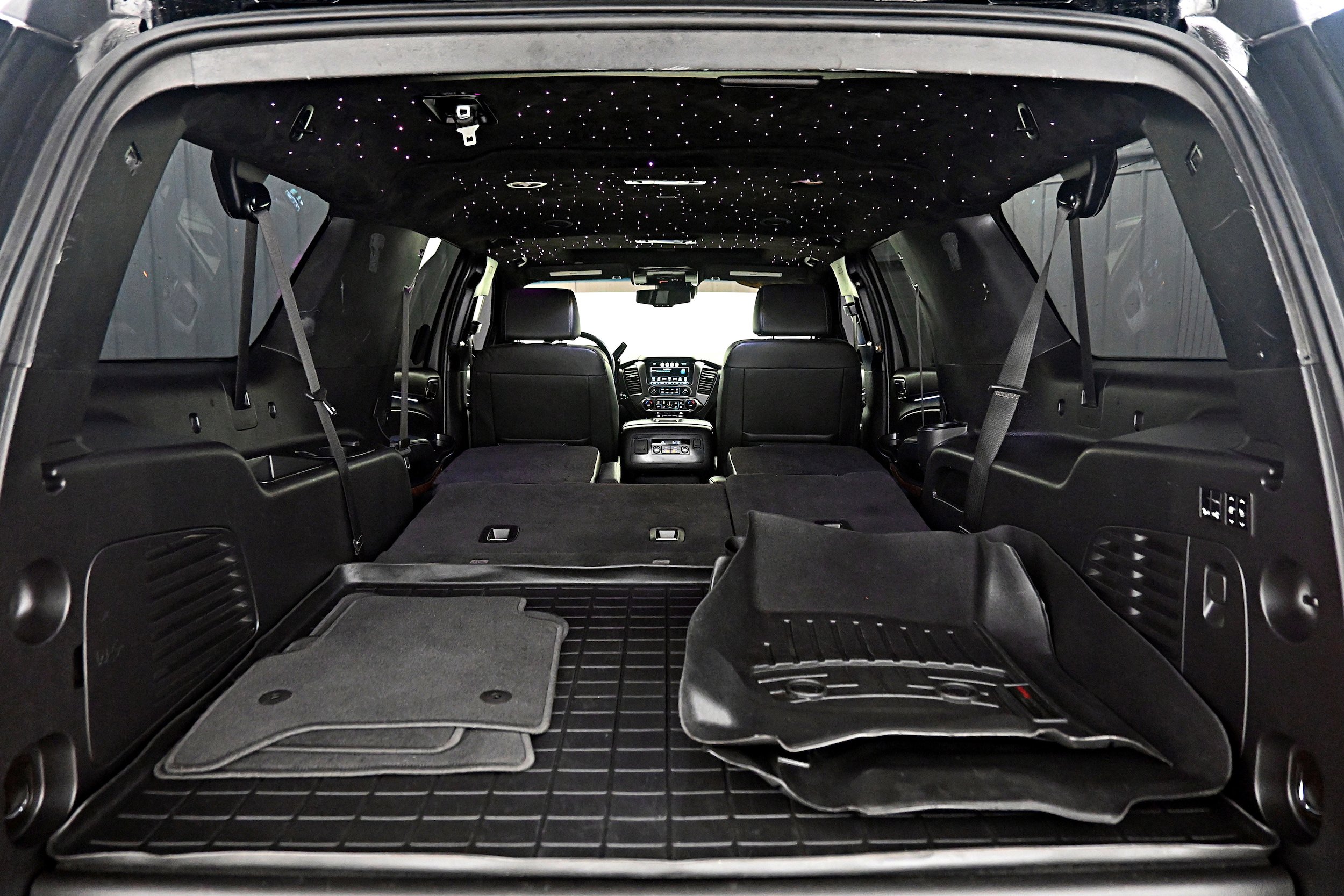 Used 2020 Chevrolet Suburban Premier w/ RST 6.2L Performance Edition image 44