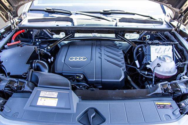 Used 2023 Audi Q5 2.0T Premium Plus w/ Premium Plus Package AWD/4WD image 26