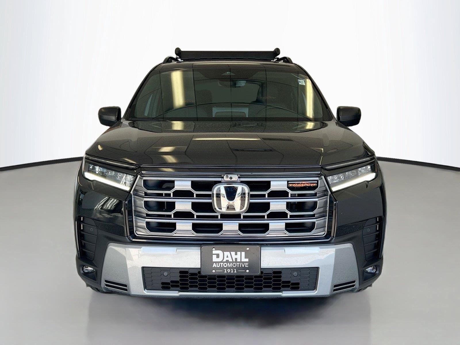 New 2026 Honda Pilot TrailSport image 3