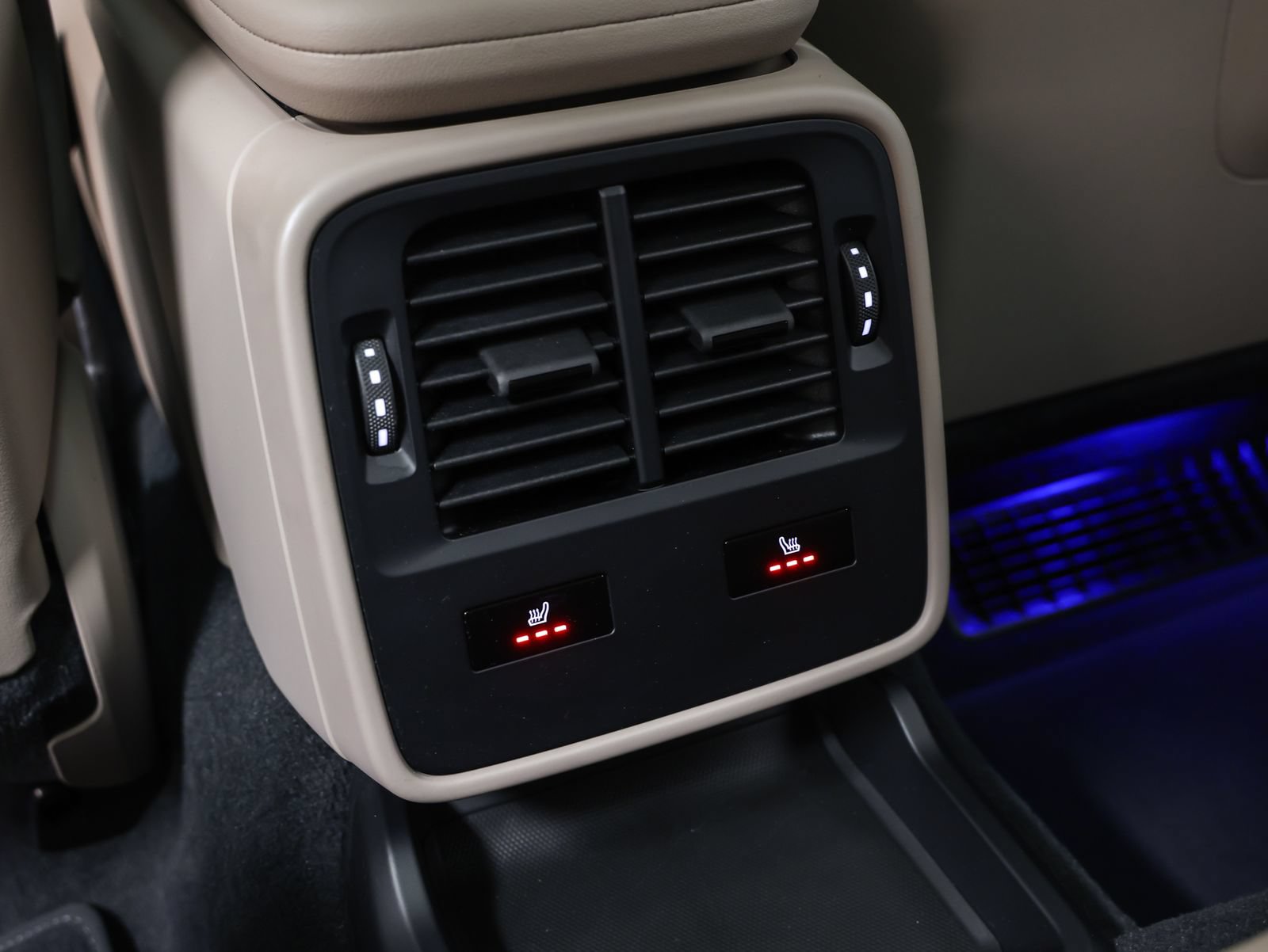 Certified 2023 Porsche Taycan RWD image 41