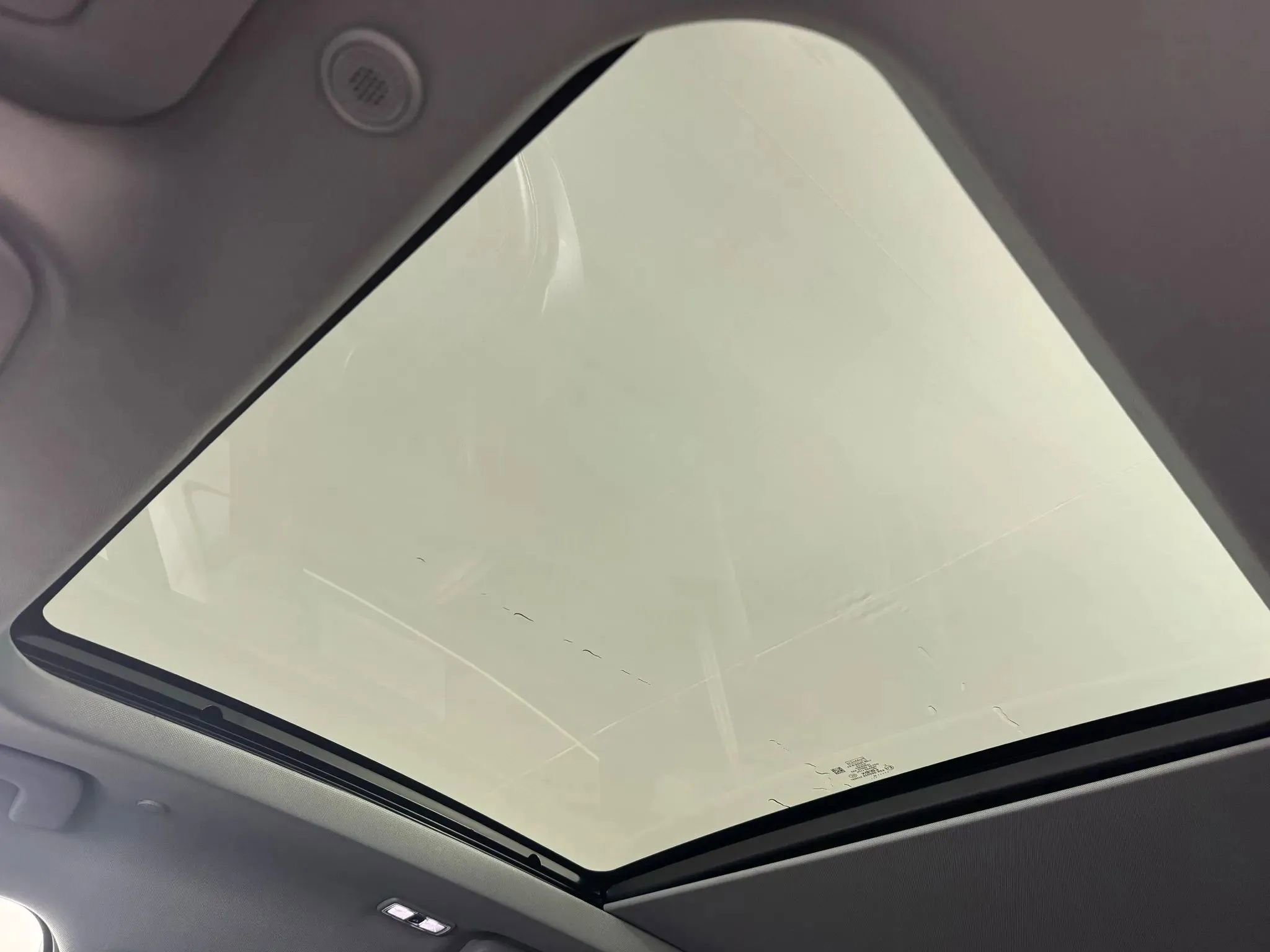 Used 2020 Lincoln Corsair AWD image 23