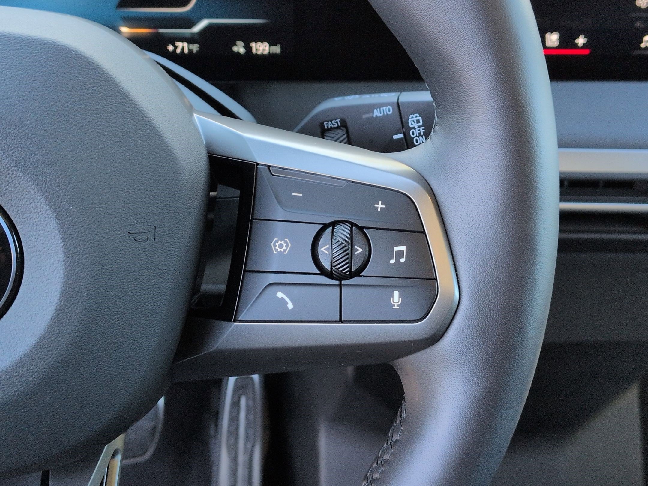 Used 2026 BMW iX xDrive45 w/ M Sport Package image 20