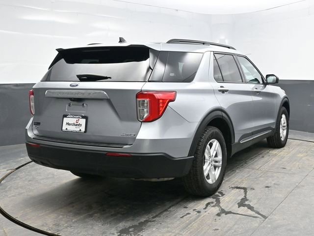 Used 2022 Ford Explorer XLT image 6