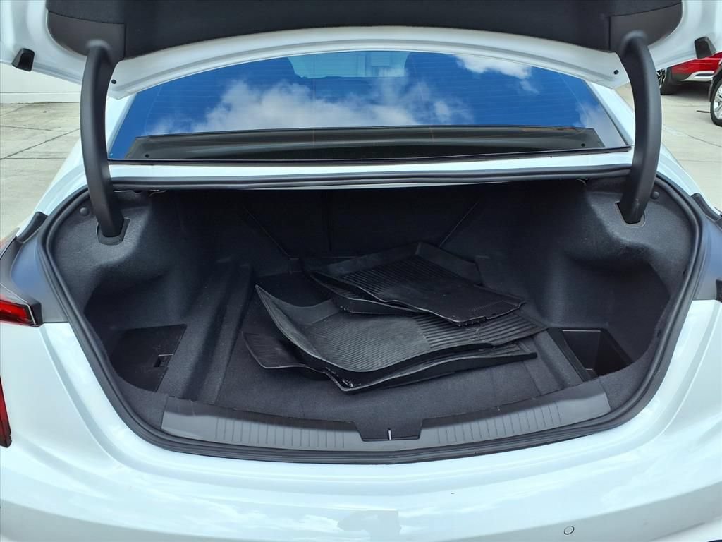 Used 2025 Cadillac CT5 Premium Luxury RWD image 16