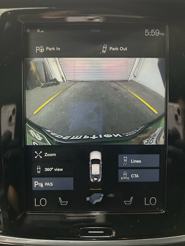 Used 2018 Volvo S90 T5 Momentum w/ Convenience Package AWD/4WD image 3