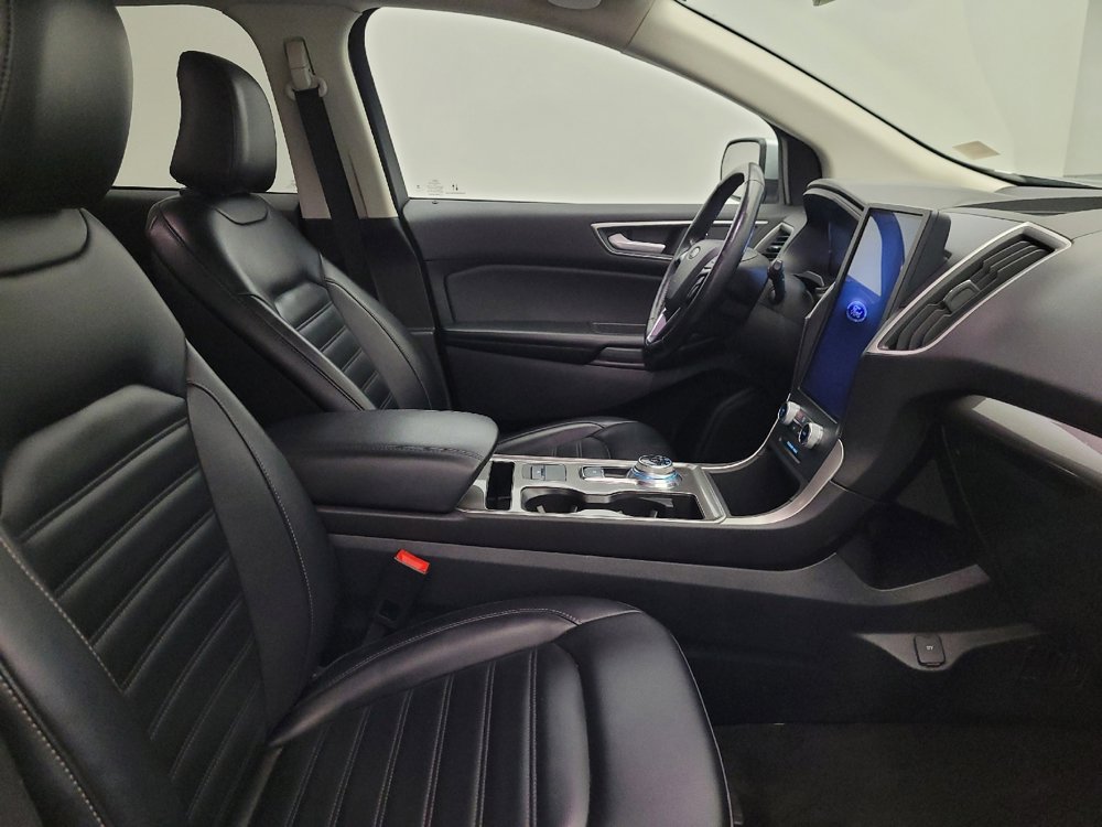 Used 2023 Ford Edge SEL image 21