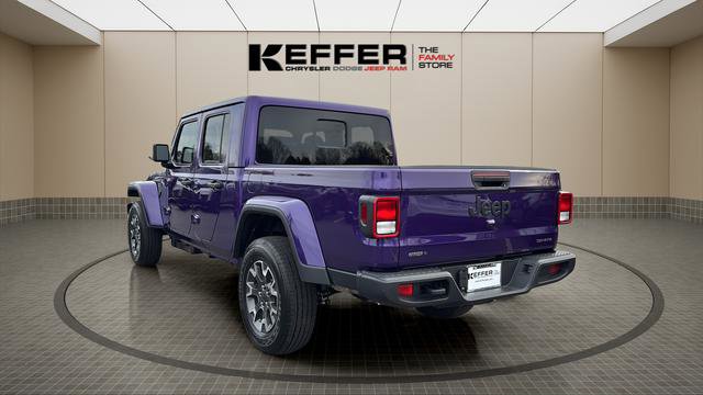 New 2026 Jeep Gladiator Sport S image 3