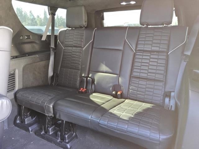 Used 2024 Cadillac Escalade ESV Sport Platinum w/ Heavy-Duty Trailer Package image 5