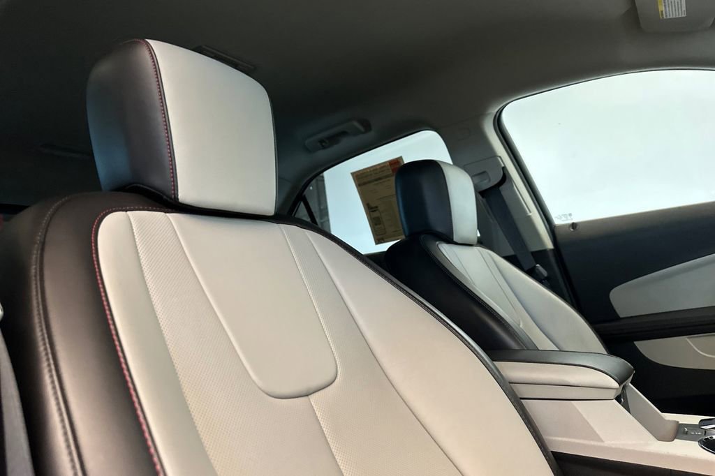 Used 2014 Chevrolet Equinox LT image 17