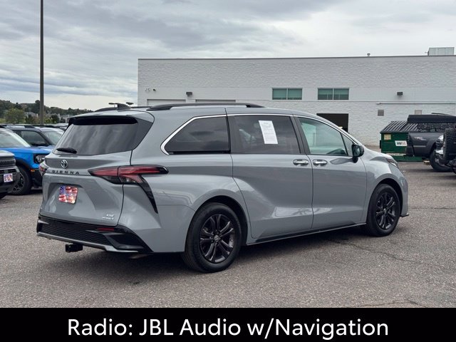 Used 2024 Toyota Sienna XSE w/ XSE Plus Package AWD/4WD image 6