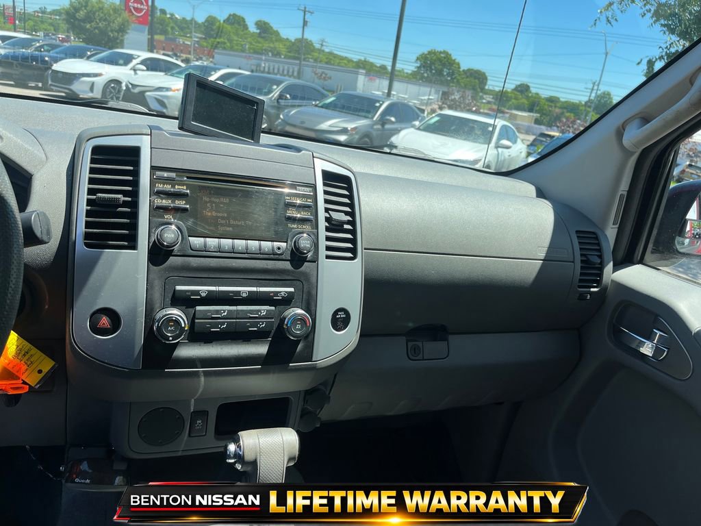 Used 2013 Nissan Frontier SV RWD image 15