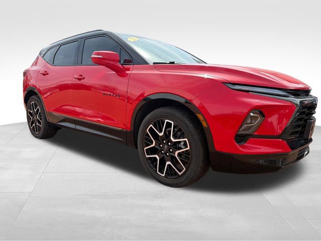 Used 2023 Chevrolet Blazer RS w/ Driver Confidence II Package AWD/4WD image 9