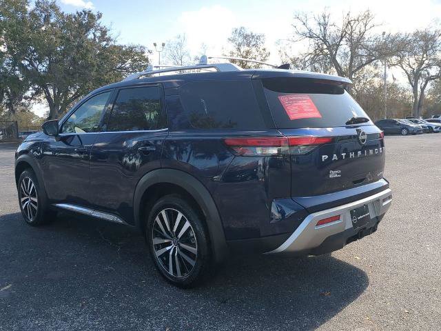 Certified 2024 Nissan Pathfinder Platinum image 6