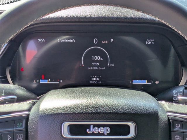 Used 2023 Jeep Grand Cherokee L Laredo AWD/4WD image 24