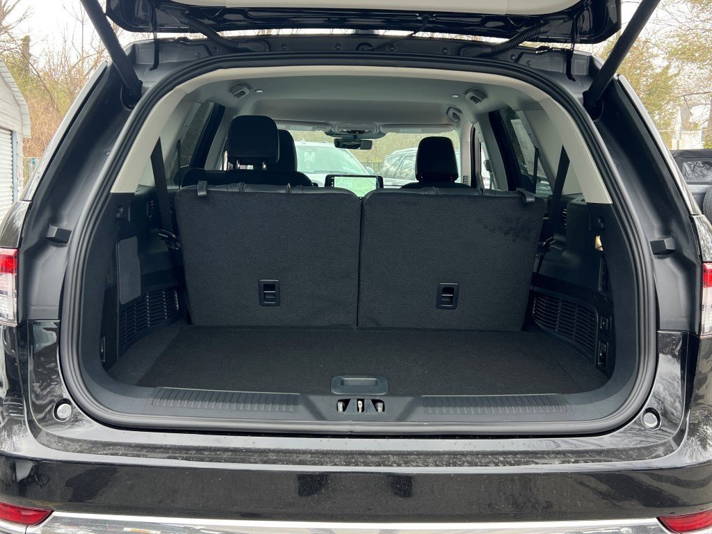 New 2026 Lincoln Aviator 2WD image 12