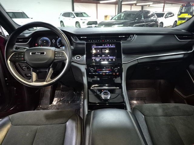 Used 2021 Jeep Grand Cherokee L Laredo AWD/4WD image 22