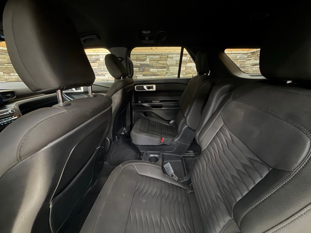 Used 2020 Ford Explorer XLT w/ Comfort Package image 28