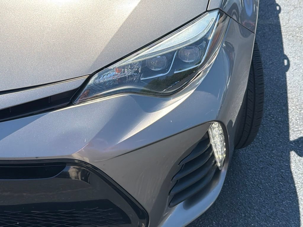 Used 2019 Toyota Corolla SE FWD image 18
