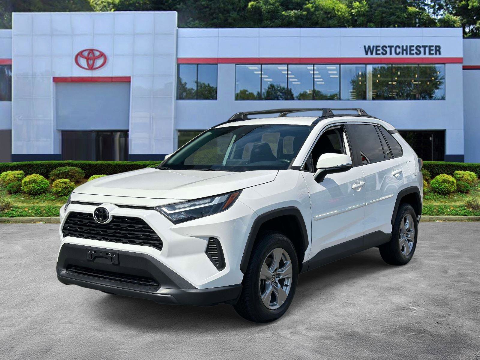 Certified 2022 Toyota RAV4 XLE image 8