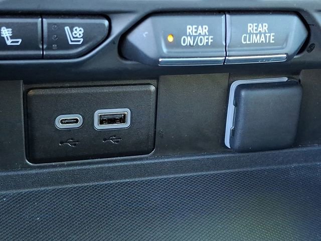 Certified 2023 Chevrolet Tahoe High Country AWD/4WD image 27