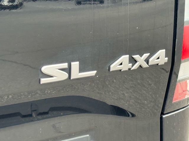 Used 2024 Nissan Frontier SL w/ Technology Package image 15