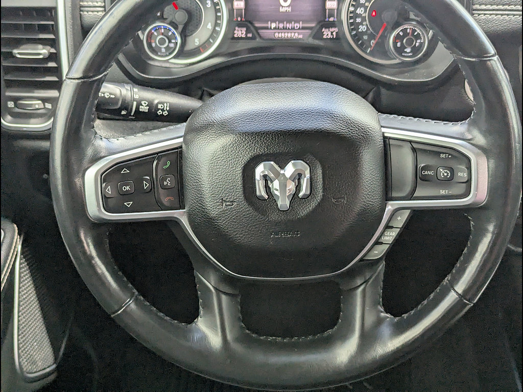 Used 2020 RAM 1500 Laramie AWD/4WD image 27