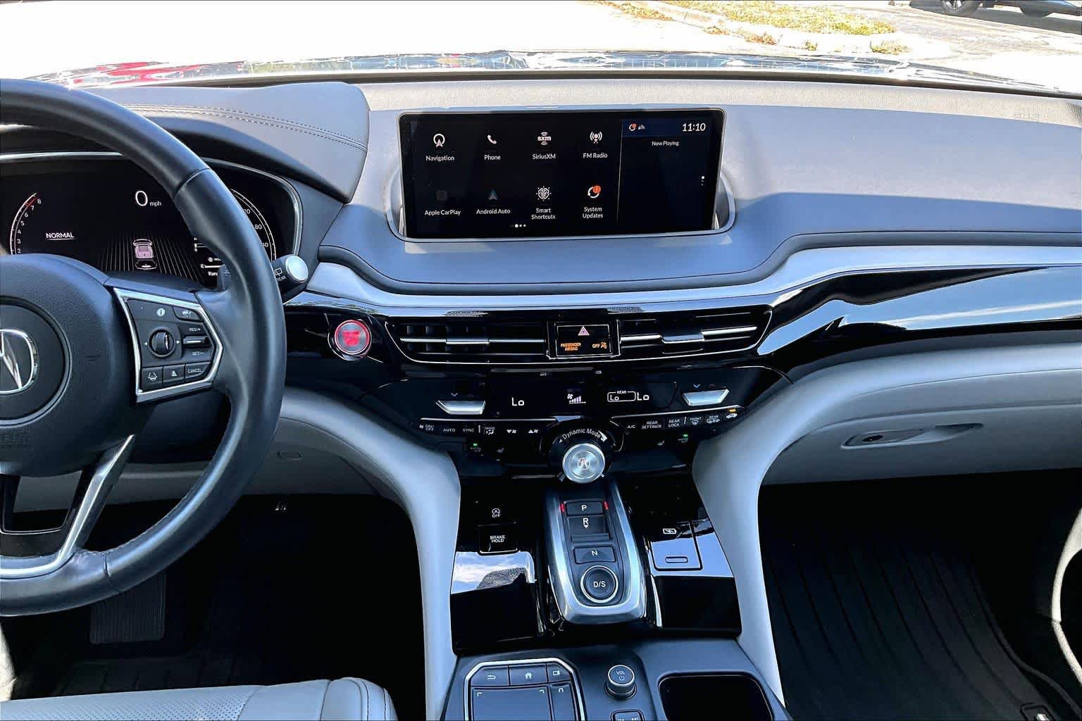 Used 2024 Acura MDX SH-AWD w/ Technology Package image 7