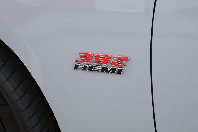 Used 2022 Dodge Charger Scat Pack w/ Dynamics Package RWD image 3