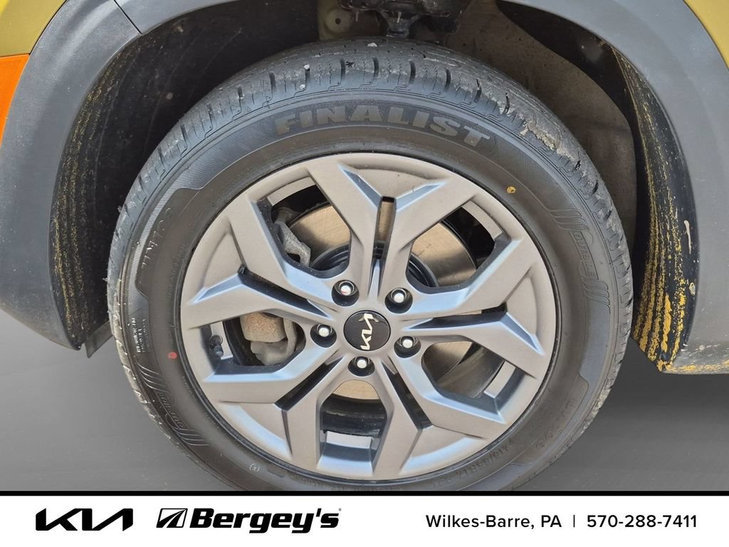 Certified 2024 Kia Seltos S AWD/4WD image 11